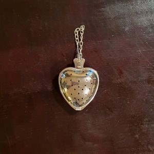 Heart shaped tea infuser